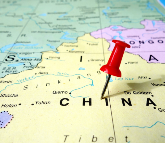 In Cina si citofona al caro estinto